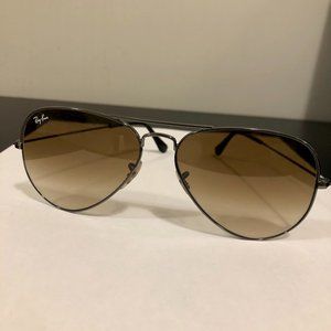 Ray-Ban Aviator Sunglasses
